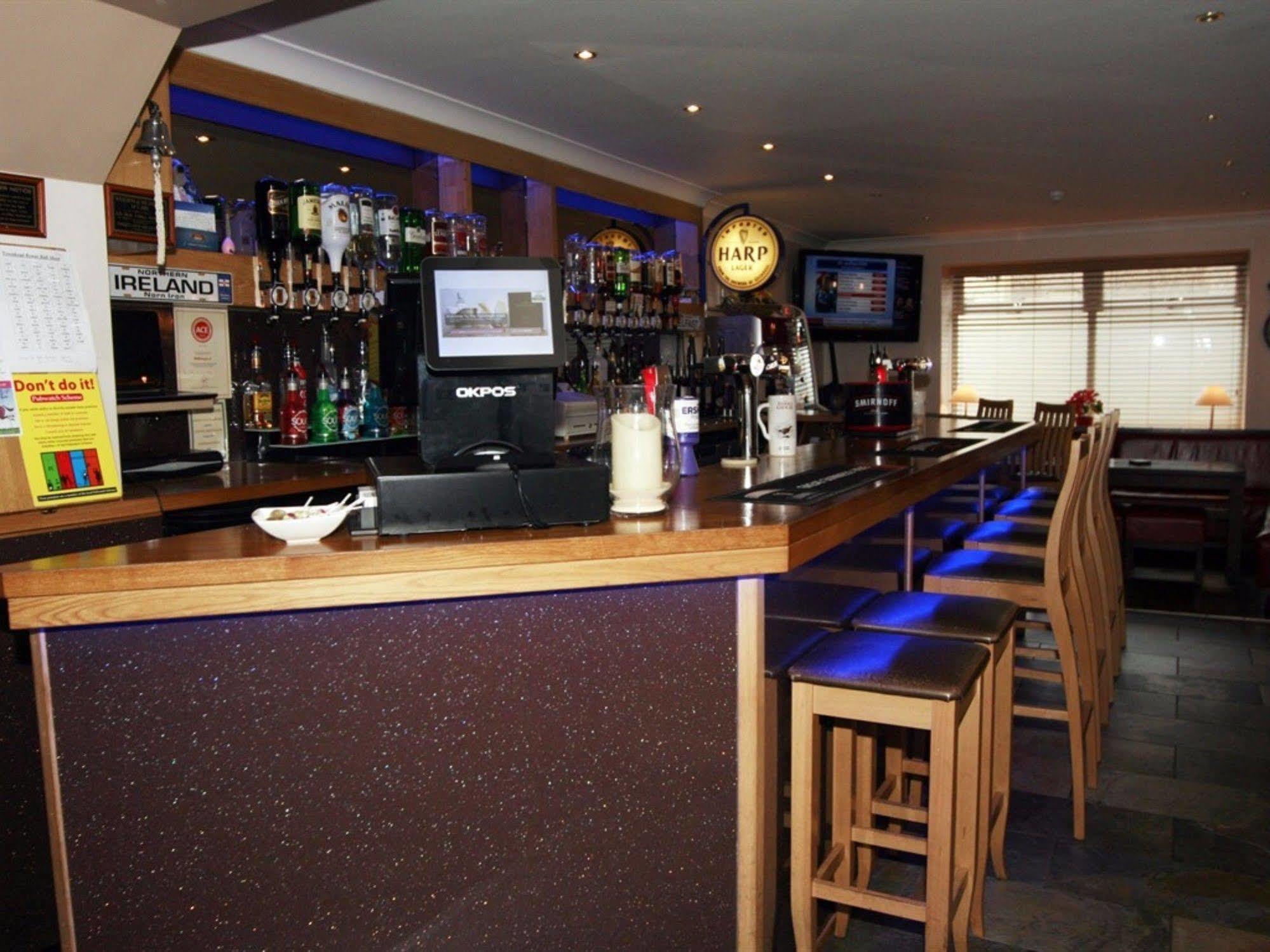 The Townhead Hotel 洛克比 外观 照片